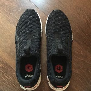asics laceless shoes